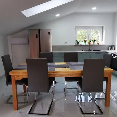 Hisa Idej Apartment Sezana