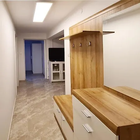 Apartment Hisa Idej