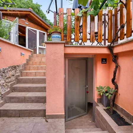 Apartment Hisa Idej